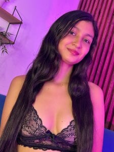 Sweet_Angelinee: Public ( 3 фото)