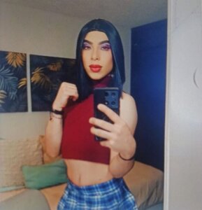 ZoeSchmmit Public Poză 4