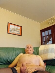 johnjohn622662 XMAS2025 Pic 5