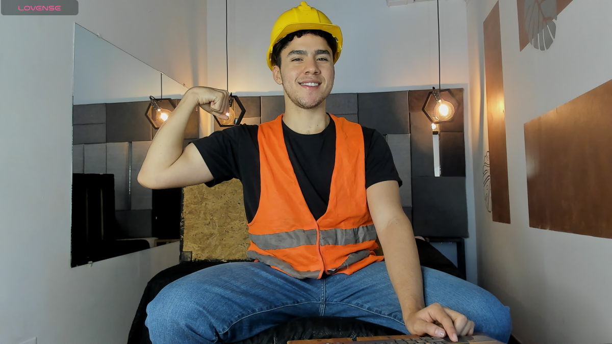 LiamNovak 热门图片 3931