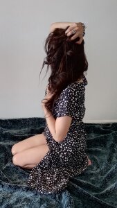 Sultry-Selene Public  6টি ছবি