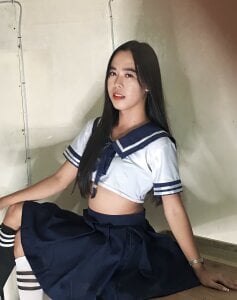 Lovelykimm School Girl Foto 2