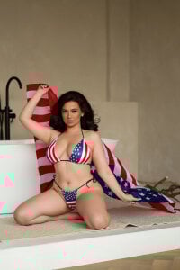 ArielGrand Happy Independence Day Pic 4