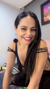 CharlotteCottin Hi Pic