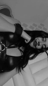 EimmyAdams 😏🖤“Black and white, but not innocent”🖤😏  2টি ছবি