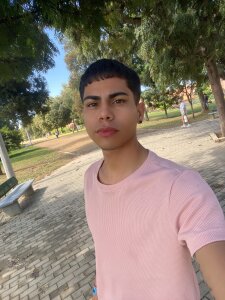 Zdjęcia Dannytwinksxxx Hello guys. Welcome to my room:  8