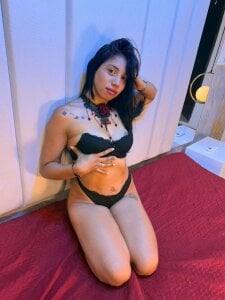 CamillaRose1 Public Pic 2