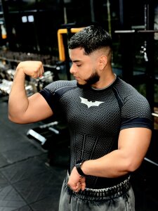 Tiler_wolker Im Batman sexy Foto 3