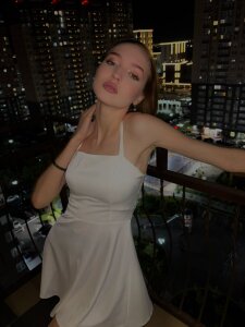 JanetYoung Public Pic