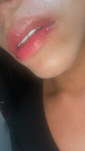 lucianaglow_ 💋 Pic 4