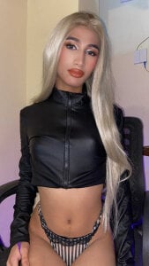 GoddesDaBigCockUR QUEEN MICA IN UR WET DREAMS图片 3