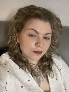 YoungAlinaPublic Bild 7