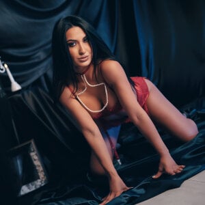 NikkiStarX Red sins Pic