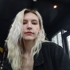 WhiteAngeI Cam Model Profile | Stripchat
