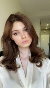 Hello_Vivienne