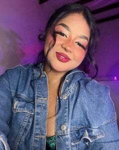 Isabella_Belmont Smiling at life Foto 4