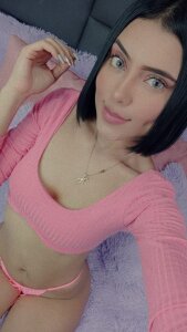 isla_grey_ AMOR Pic 4