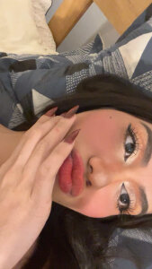 im_ur_wife69 Public Pic 4