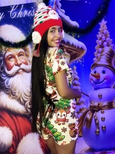 NaylaAbadi SO HORNY AND HOT 🥵 Pic