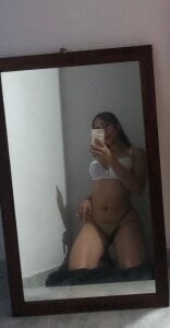 Roselingalvis13 white Pic