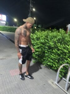 tyler_bell_ 😝 Pic