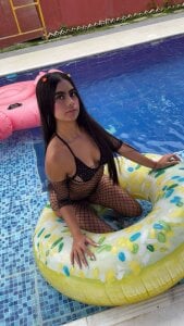 SAMY_AND_ARI ARIANA Kuva 3