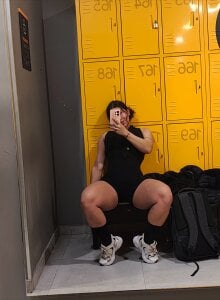 kyliejenner_hot passion exercise hobbies♥️💪🏻🦿 Kuva 6