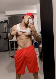 chris_adam97Public图片 8