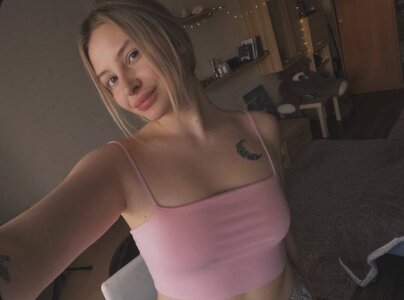 TassyBennett Public Immagine 