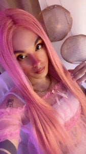 Venuslusty Love my life Pic 3