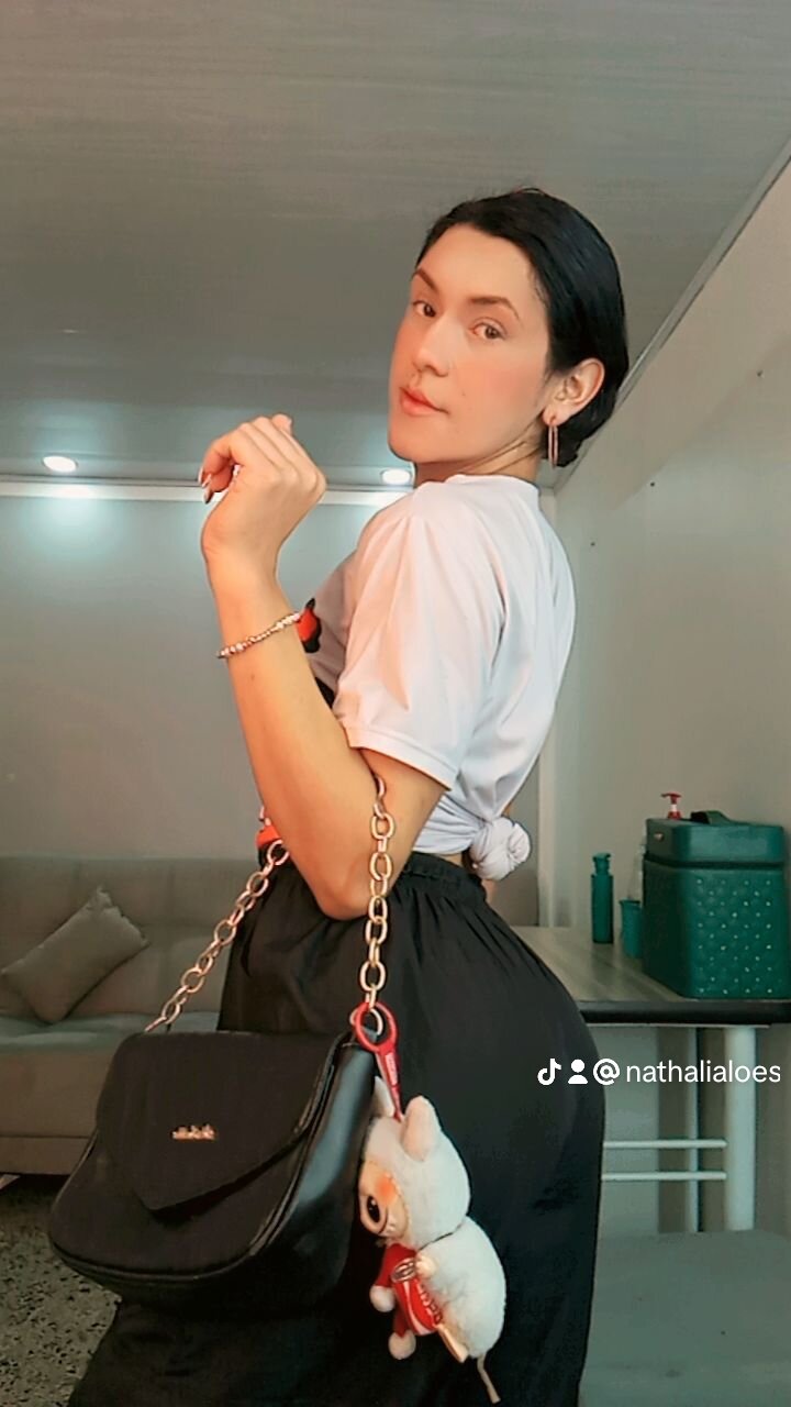 nathalialoes1 Trending Pic 3016
