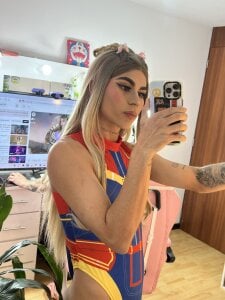 alisoondrean_ 💙 Foto 2