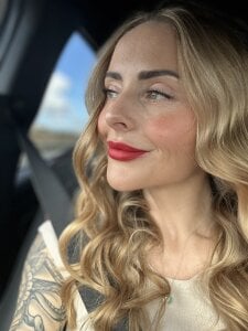 EmaSalis Emma Pic 5