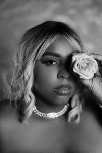 Rebeka_spencer REBEKA + ROSES 사진