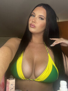 priincesssmiaa Public Pic 4