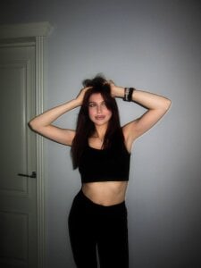 KristiClar 🩷🩷🩷 รูป  2