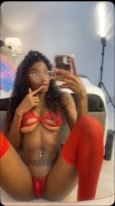 MilanJackson hottie red Pic 4