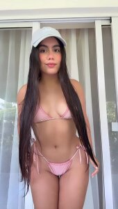 VACATIONS 2026 od AnnieBellee  2 snímek