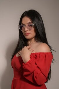 Temptation dressed in red ❤ de samantha_loughty Foto 5