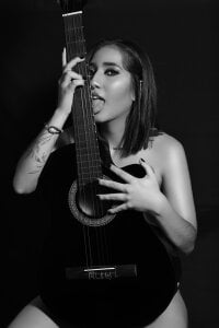 LiaaTurner The art of music and sex Pic 5