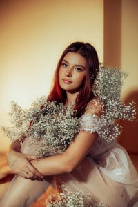 🌼Among the whispers of flowers🌼 de AylinMillerxs  8 photos