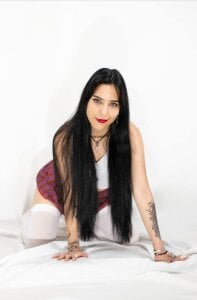 StrangeDesire ludovica Pic 4