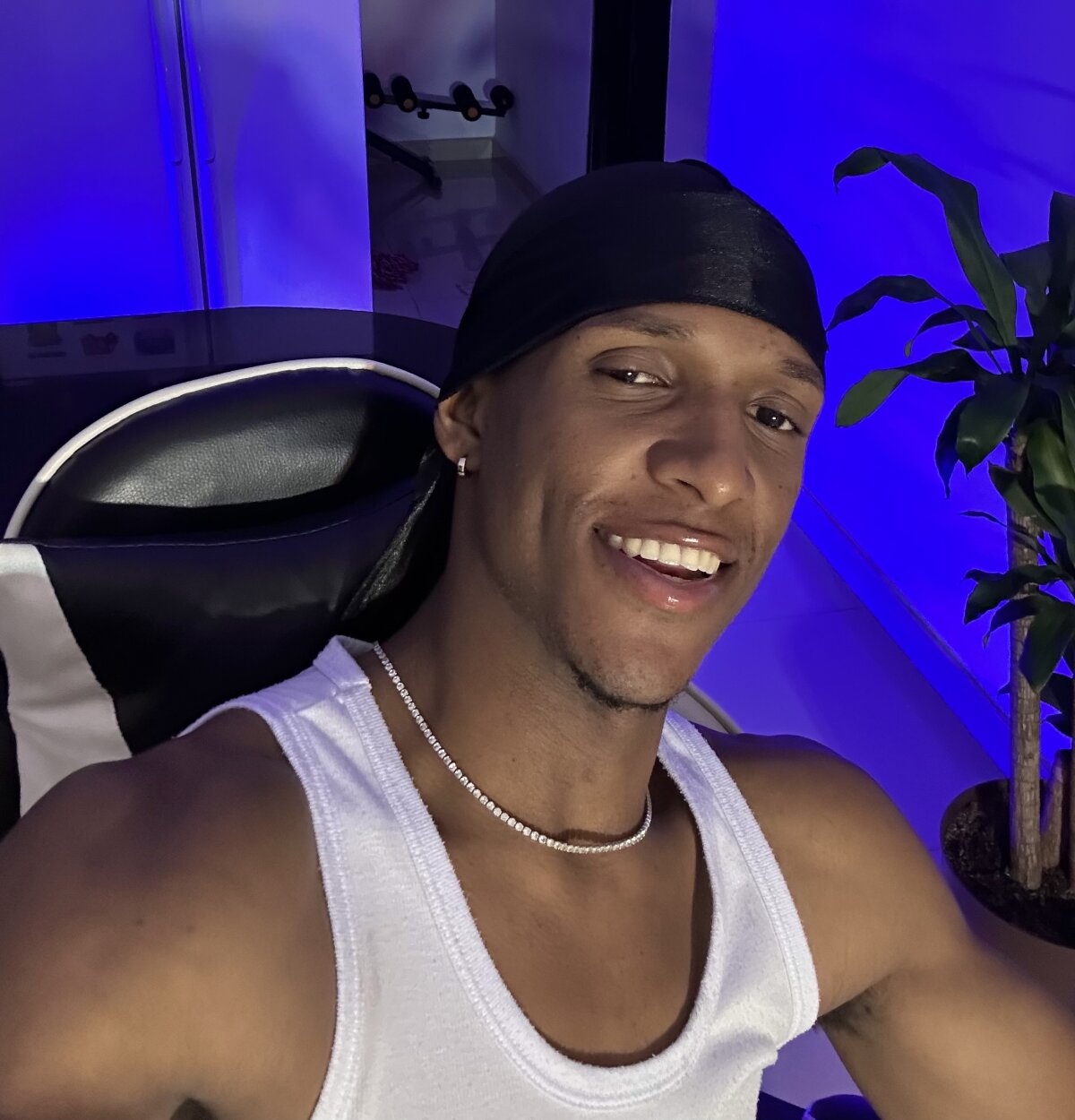 Adam_Byker Δημοφιλής εικόνα 8586