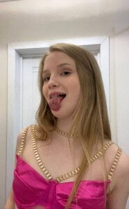 LilianHoward Public Foto