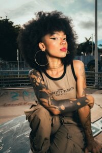 Cooper-Reds Downtown girl Pic 6