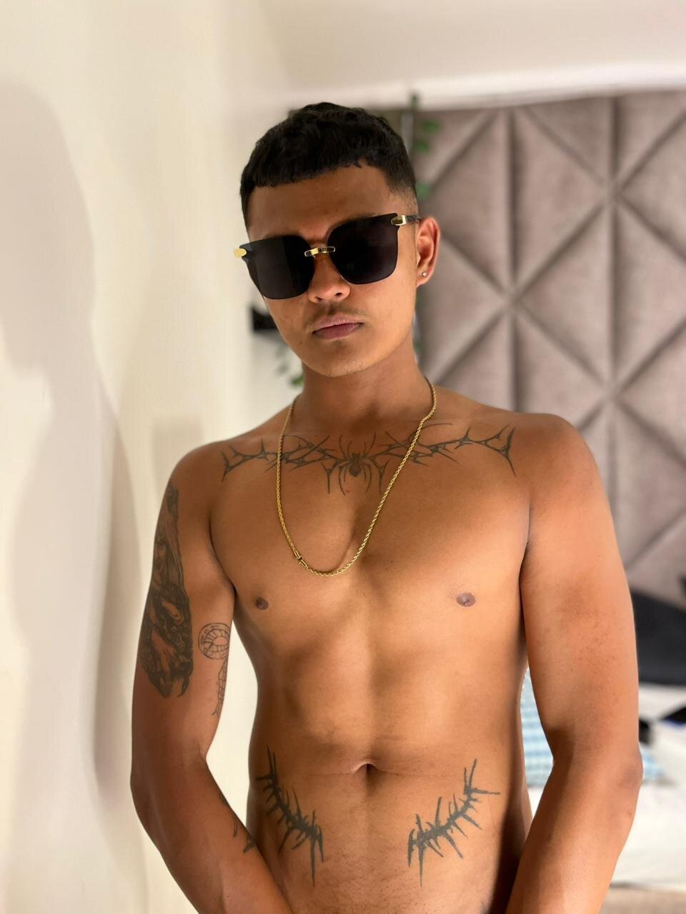 AndrewKenoxx_ 热门图片 8094