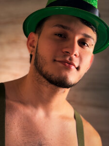 TommyYoung77 Saint Patrick's Day celebration🍀☺️💚 . fénykép