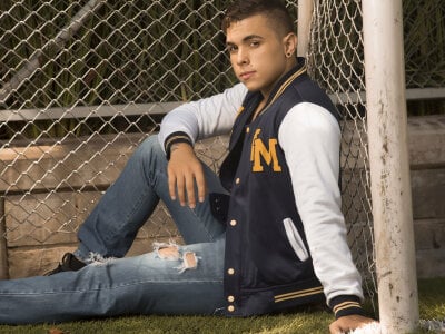 Good or your bad guy de Liam_walk_  Imagens