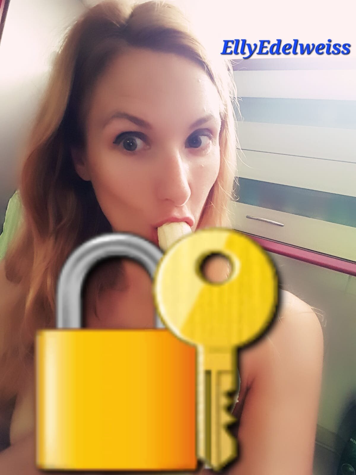 EllyEdelweiss Webcam Show | Stripchat Global