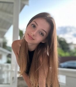 JenniferRoseb Public Pic 3